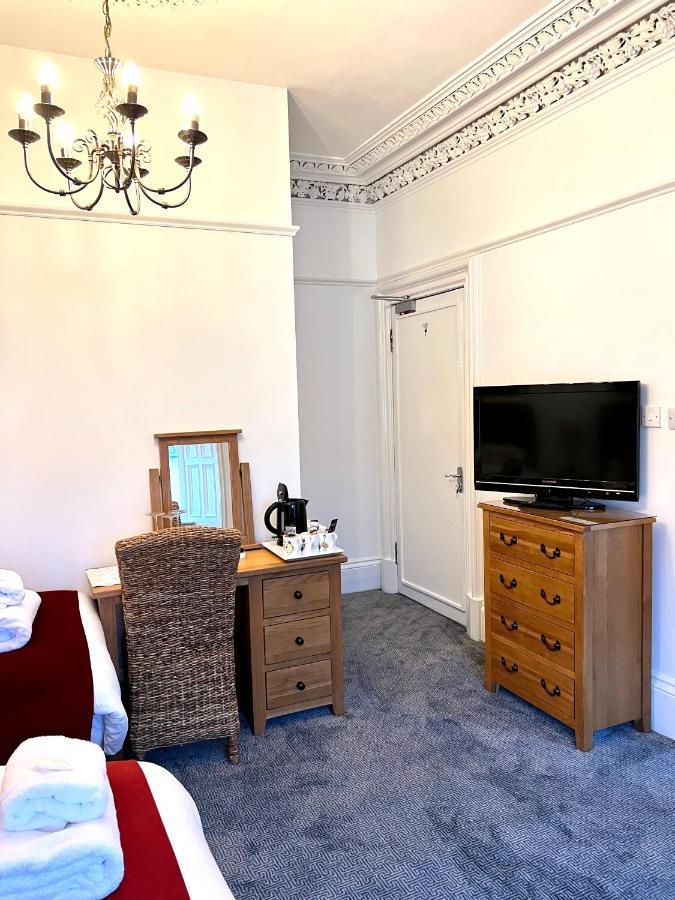 Bythesea Guest House Ayr Zewnętrze zdjęcie